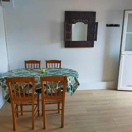 Bienvenue Chez Vous أونفلور