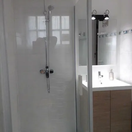 Bienvenue Chez Vous Apartment *